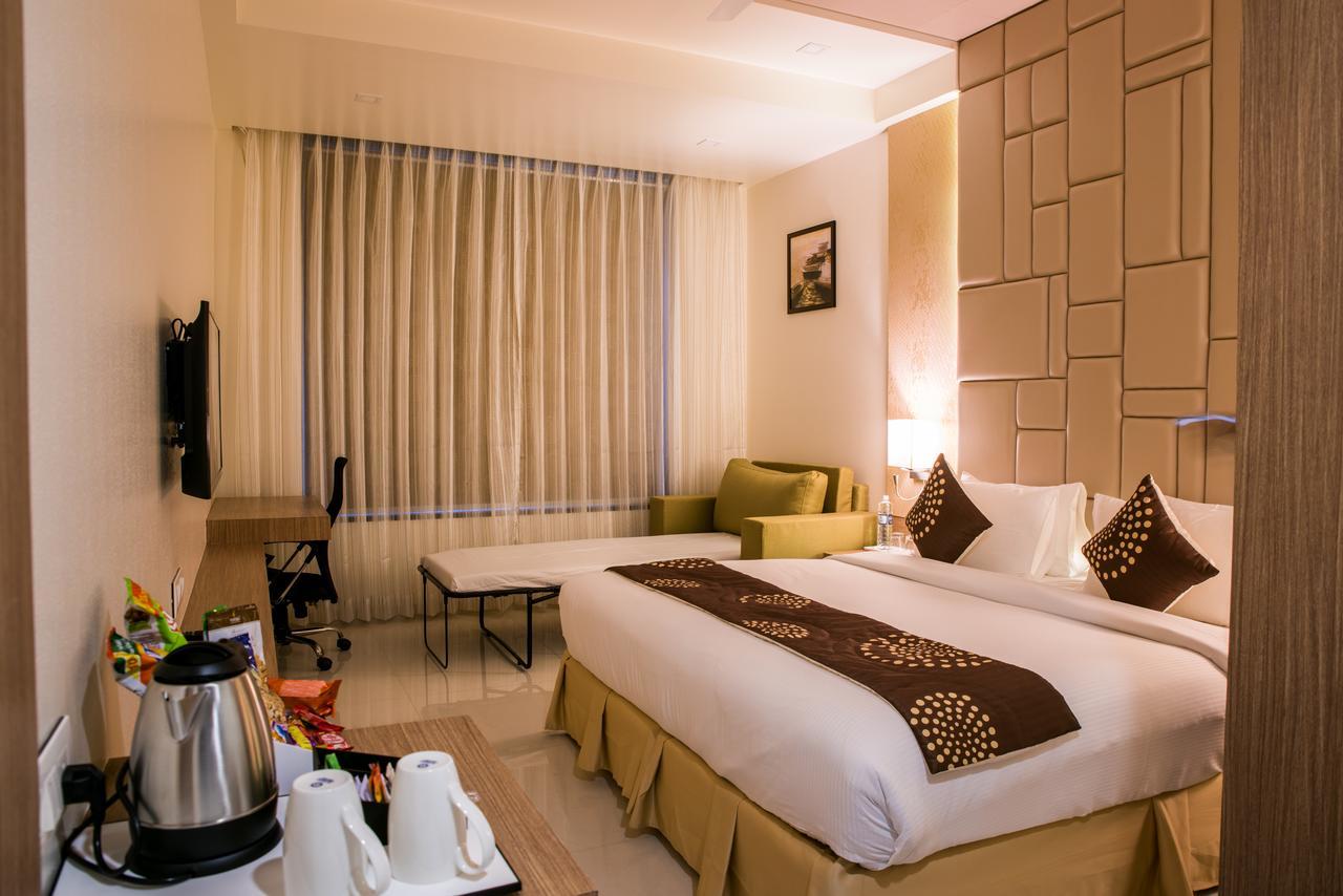 Hotel Grand Rio Nashik Exterior foto