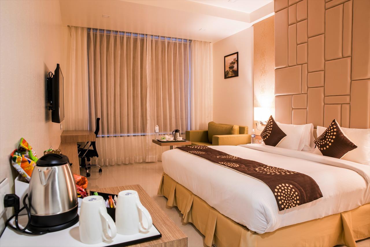 Hotel Grand Rio Nashik Exterior foto